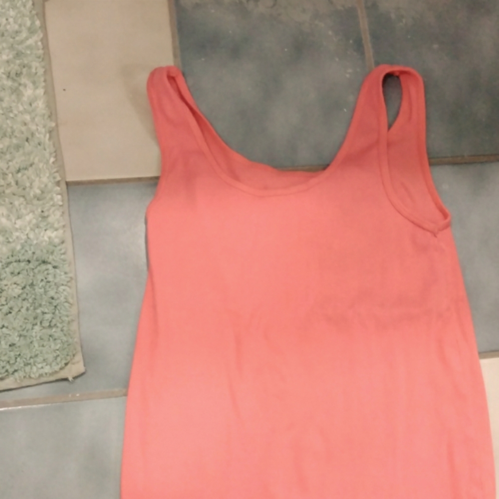 I am selling a tank for top